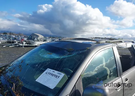 2005 Toyota Sienna Xle из США, поврежденный, VIN 5TDZA22C65S323660